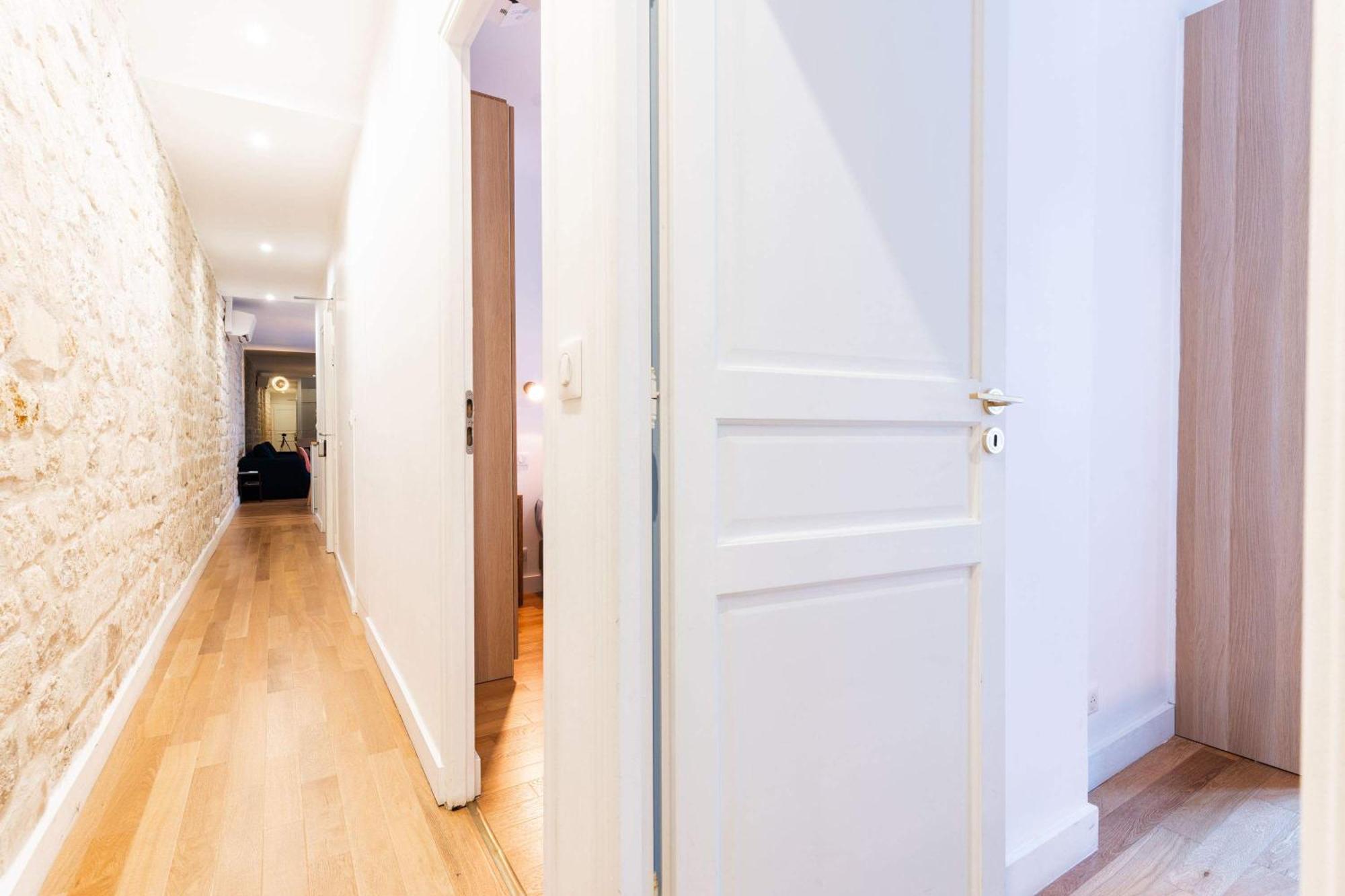 Loft 4 Bedroom Montmartre Pigalle Ac By Lcc Agency Париж Экстерьер фото